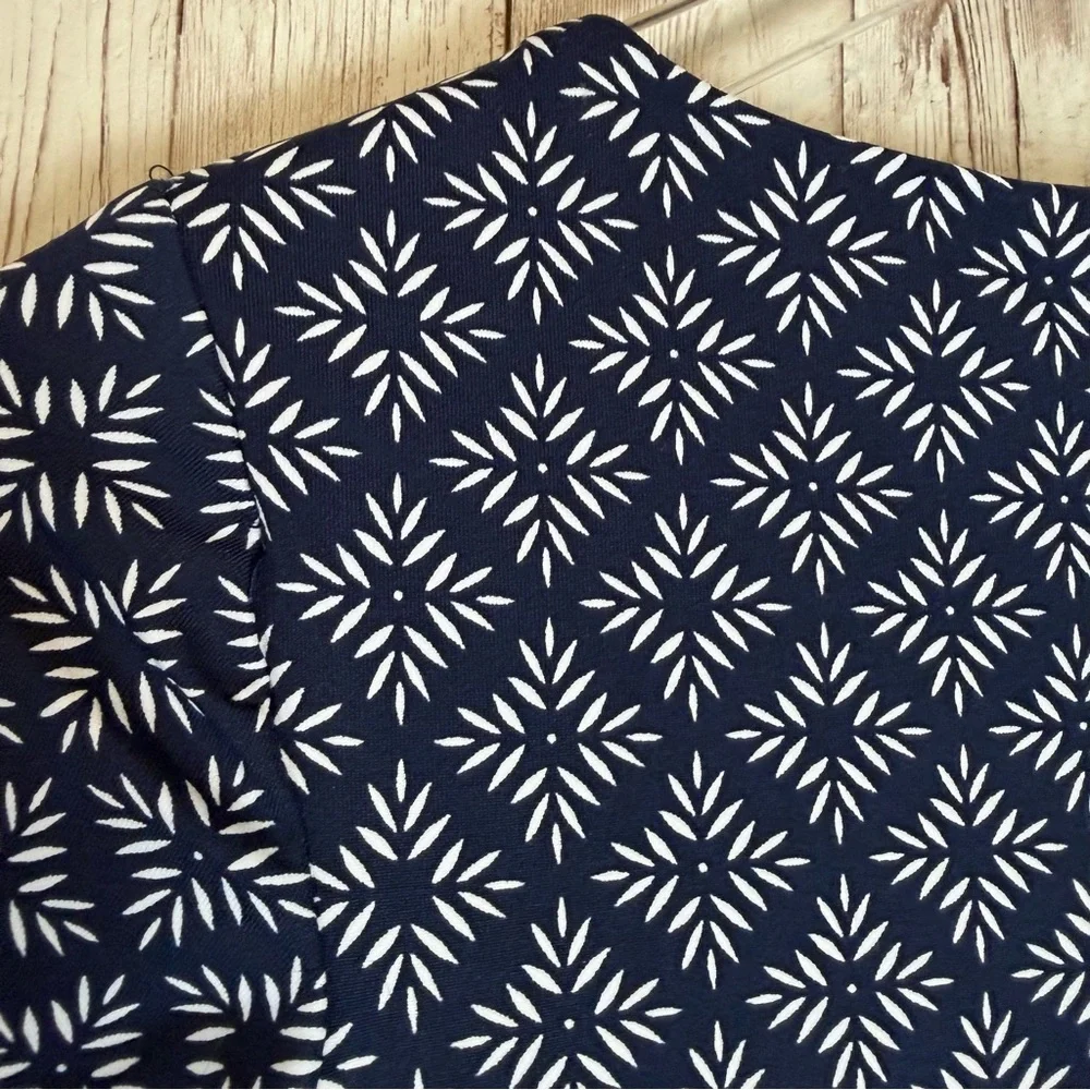 Talbots Navy Blue White Knit Jersey Draped Sheath Dress Size Petite Small - Picture 8 of 9